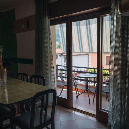 B&B Apartment 1970 Лаурия Инфериоре Екстериор снимка